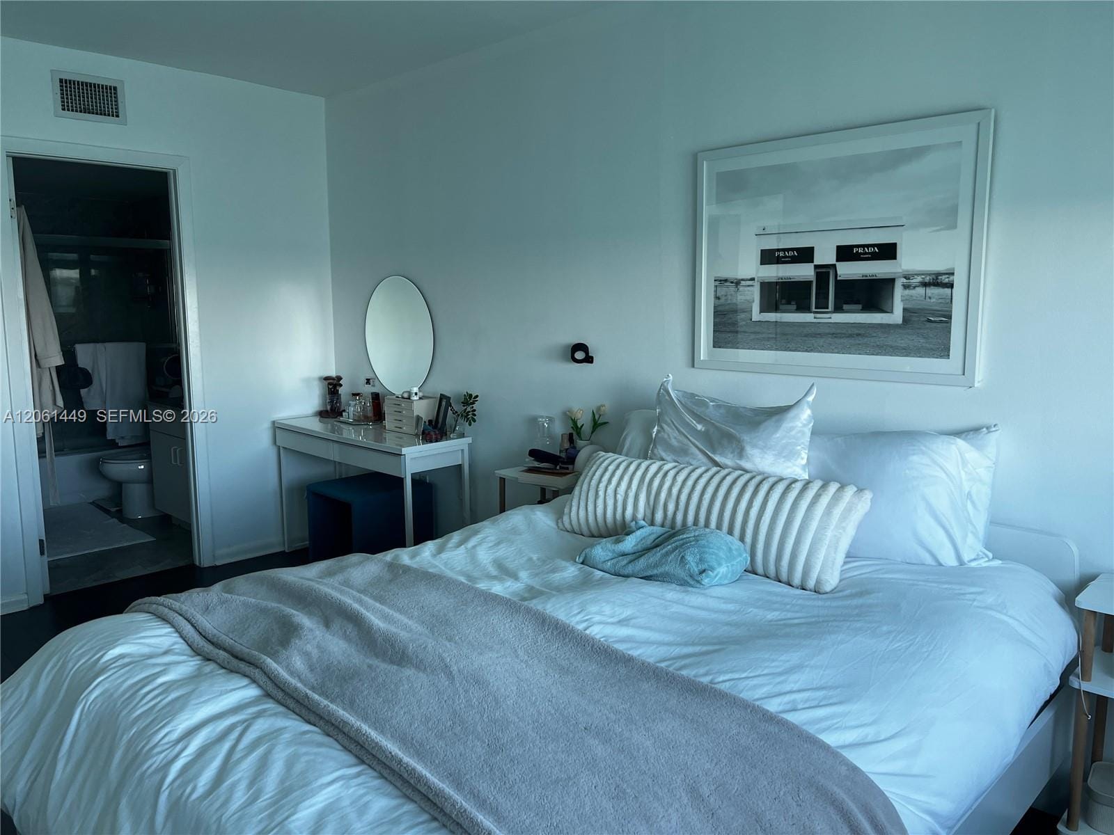800 Claughton Island Drive 1404 — photo 7