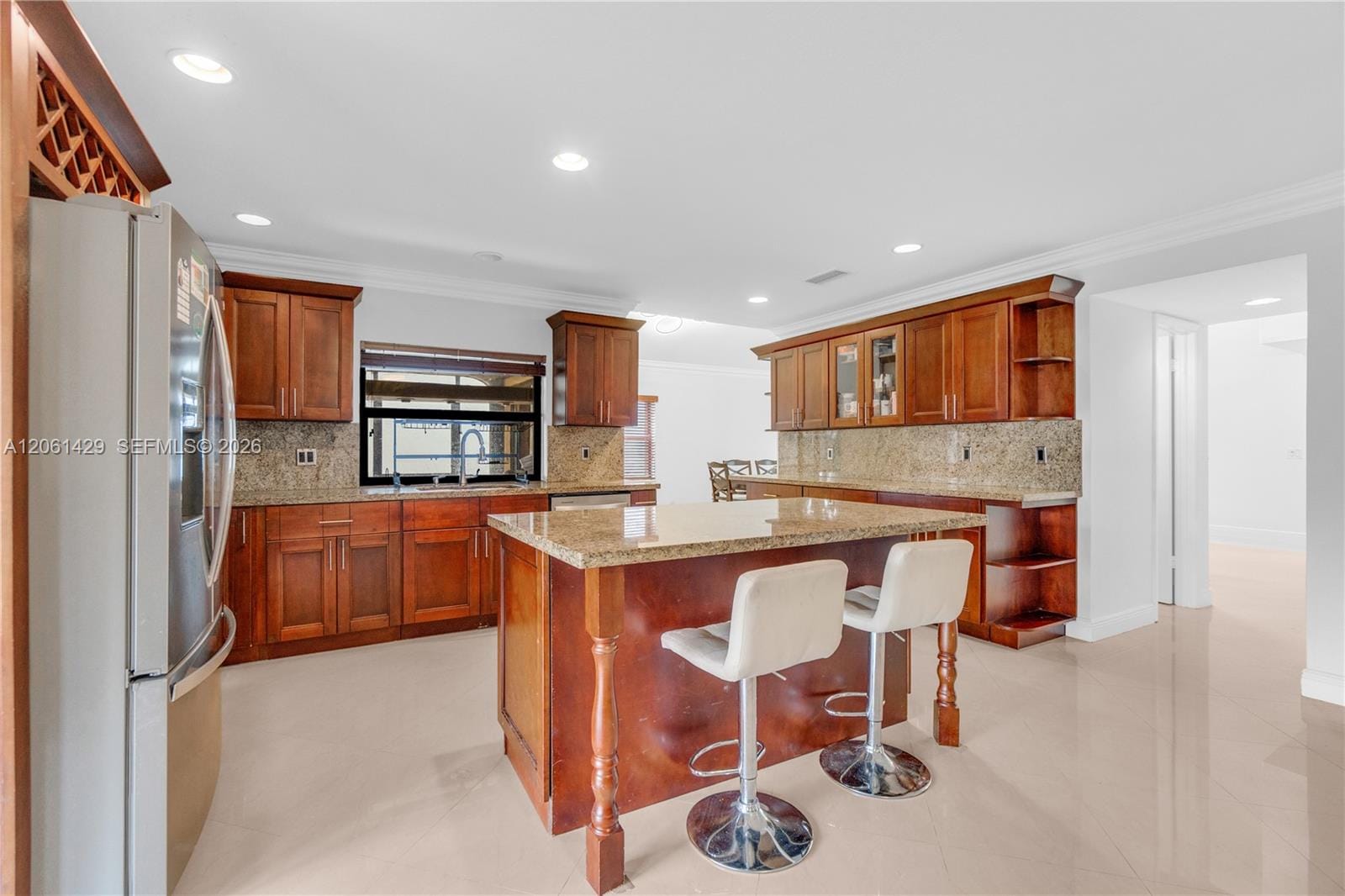 2905 Begonia Way — photo 11
