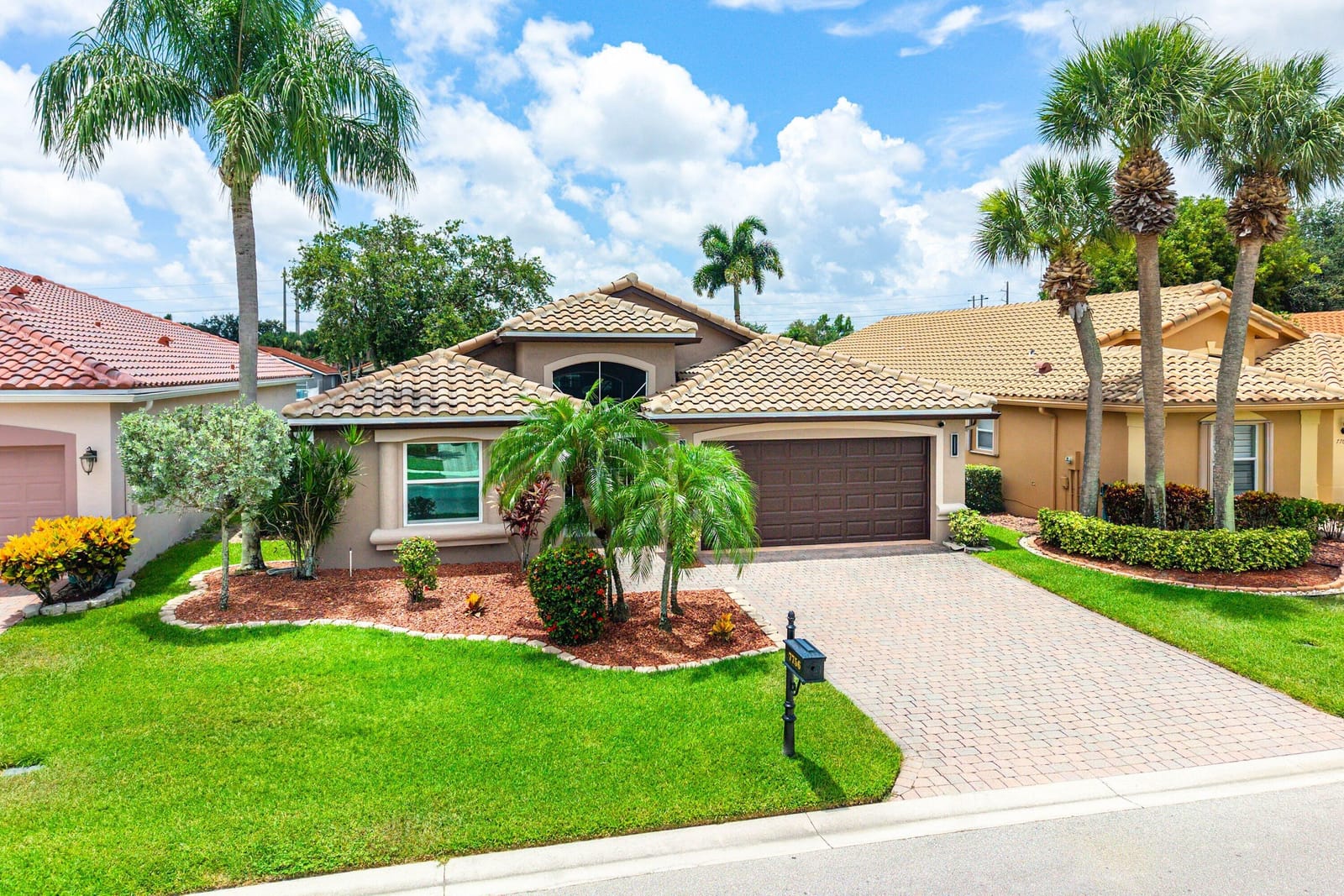 7756 Campania Drive, Boynton Beach, FL 33472 photo 2