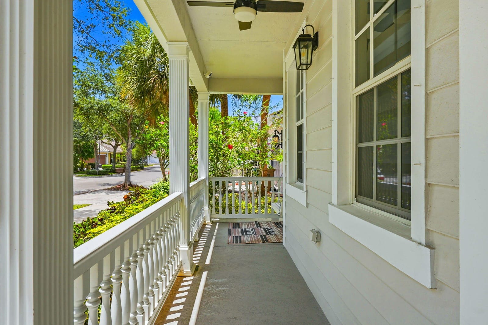 4762 VILLAGE Way — photo 2