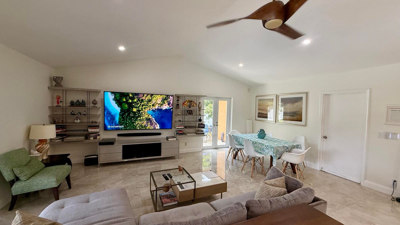 1526 Cormorant Road — photo 4