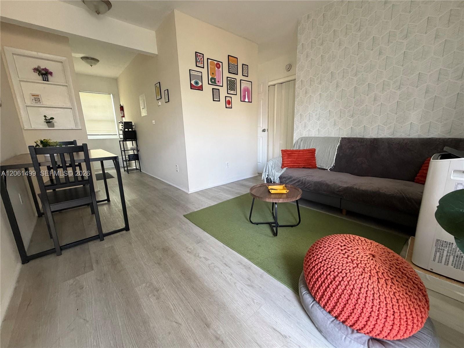 461 SW 6th Street 10