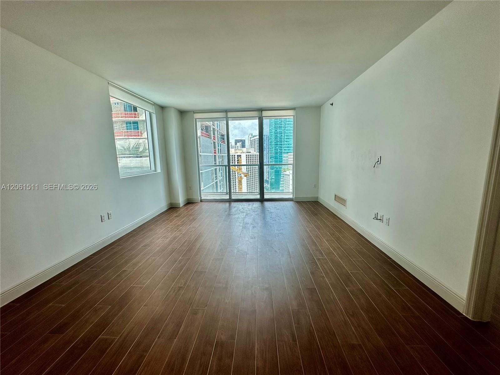 500 Brickell Avenue 2407, Miami, FL 33131 photo 13