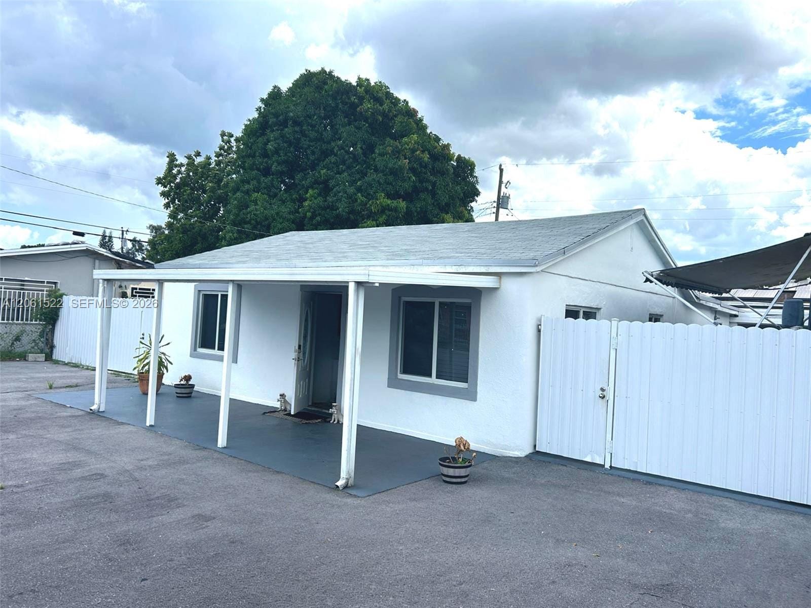 10401 NW 33rd Avenue, Miami, FL 33147 photo 3