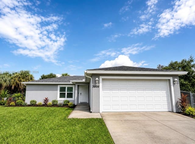 3006 Base Court, Port La Belle, LaBelle, FL