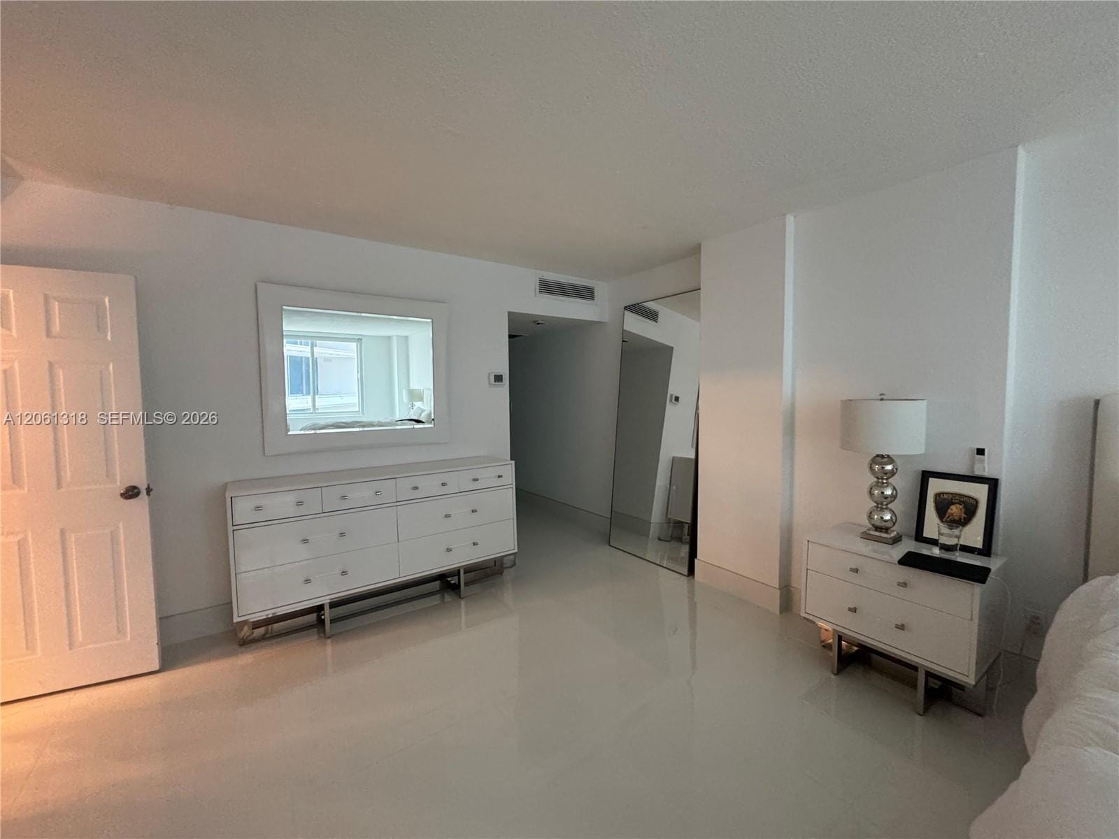 5401 Collins Avenue 334, Miami Beach, FL 33140 photo 5