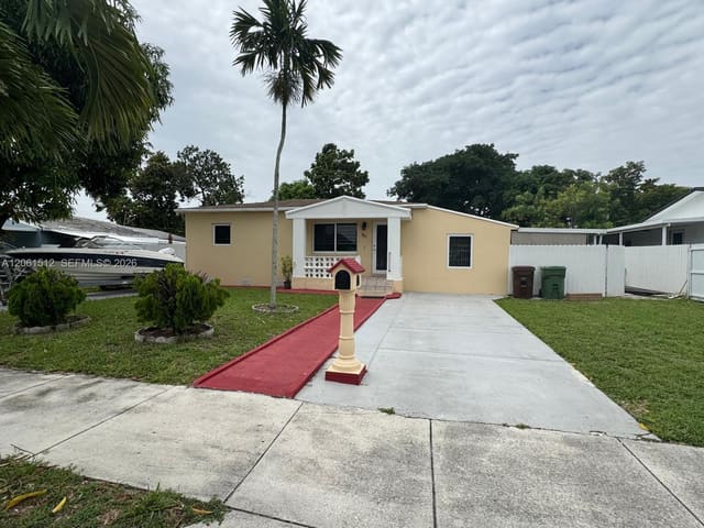 80 W 56th Street, Palm Springs Amd, Hialeah, FL