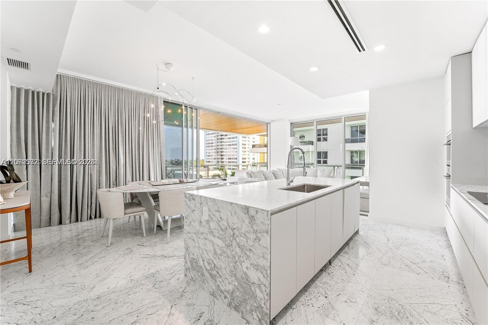 5775 Collins Avenue 704, Miami Beach, FL 33140 photo 13