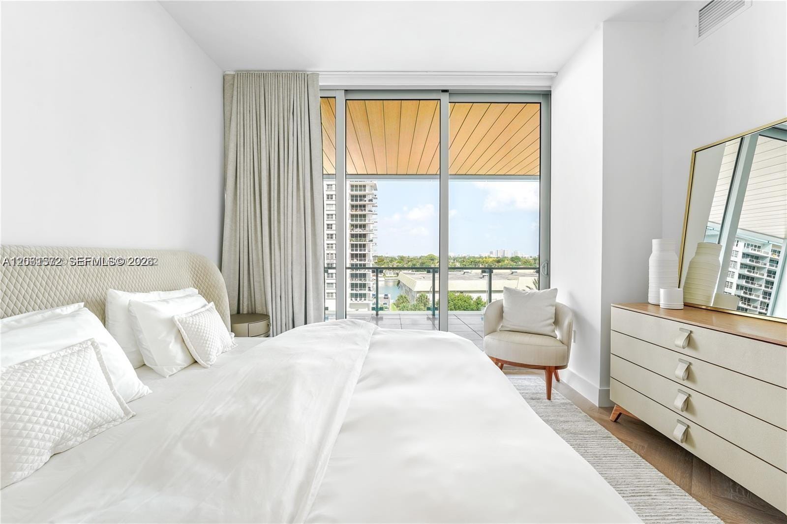 5775 Collins Avenue 704, Miami Beach, FL 33140 photo 16