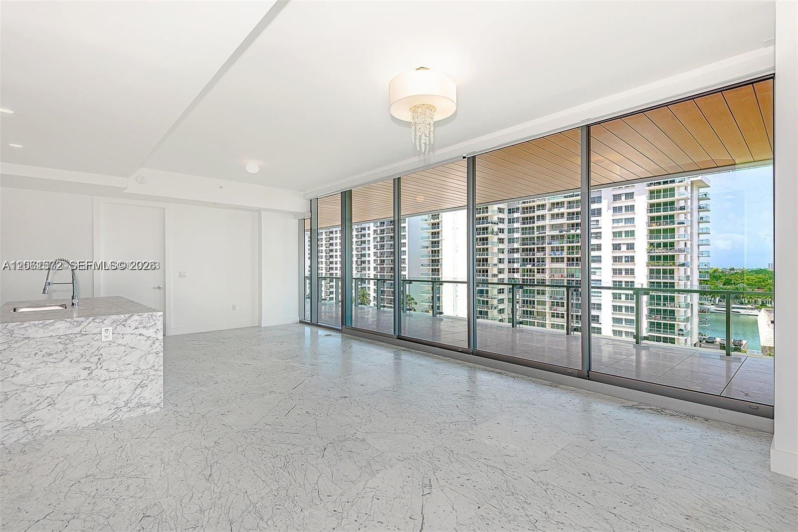5775 Collins Avenue 704 — photo 6