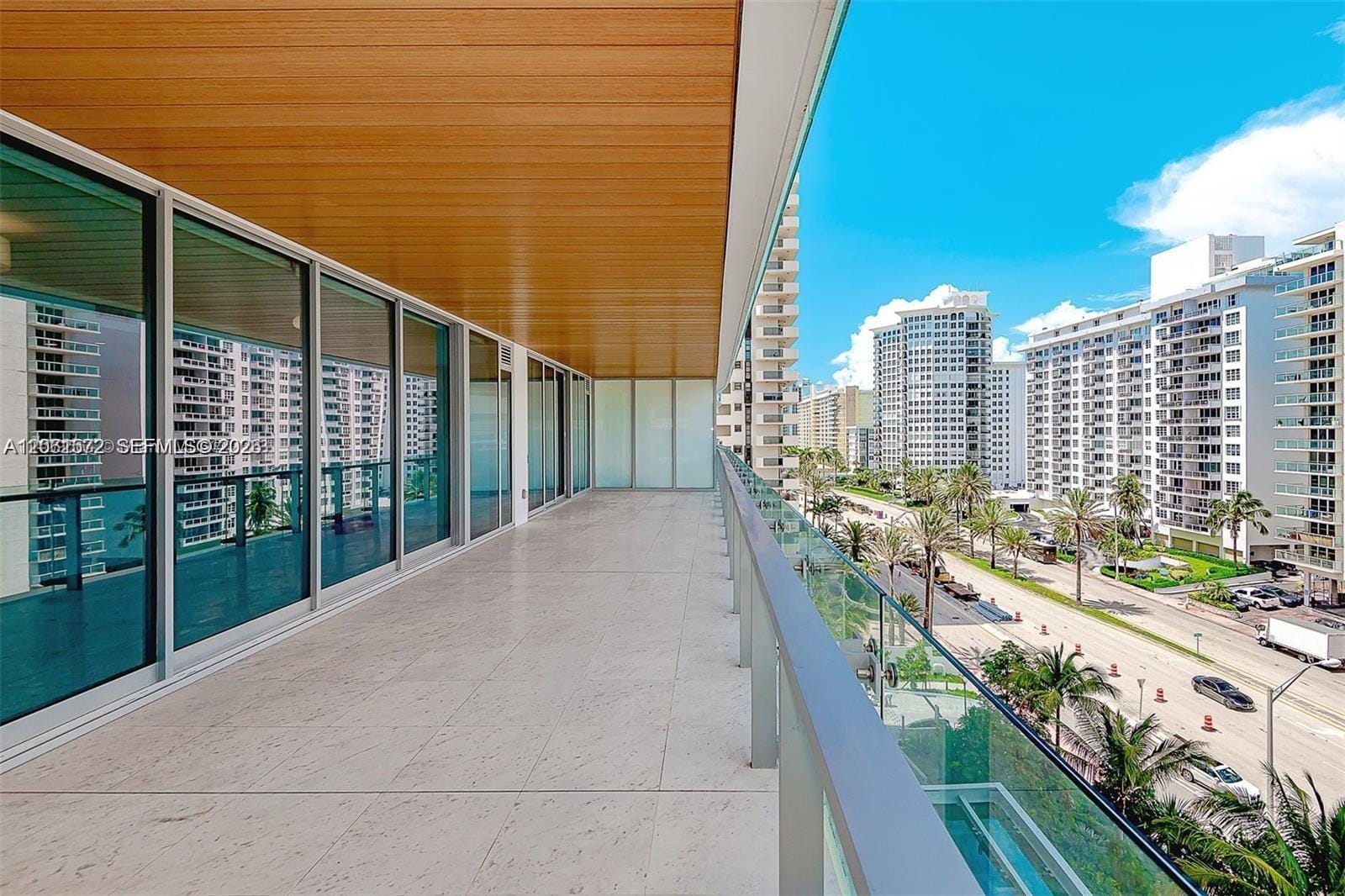 5775 Collins Avenue 704 — photo 8
