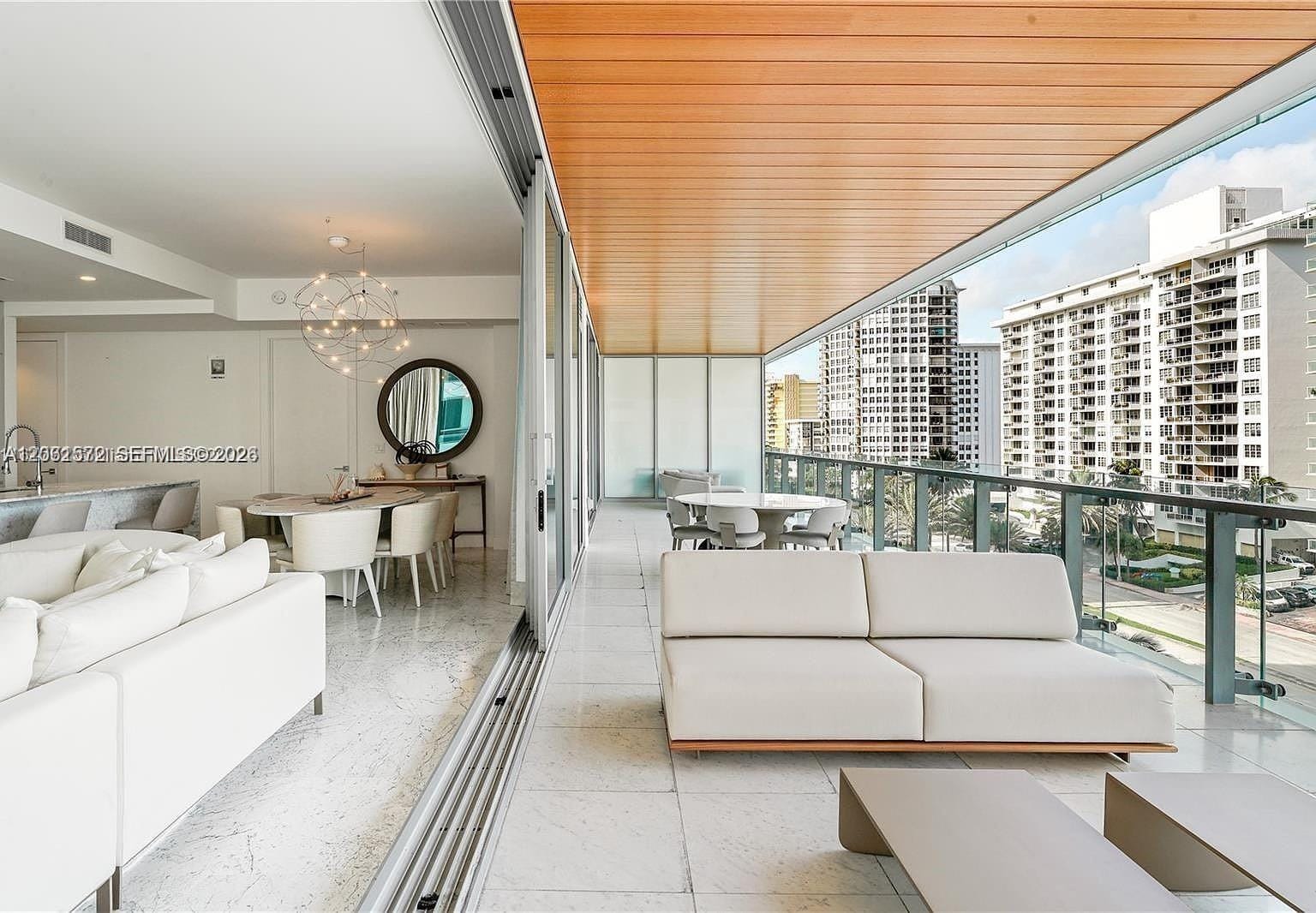 5775 Collins Avenue 704 — photo 9