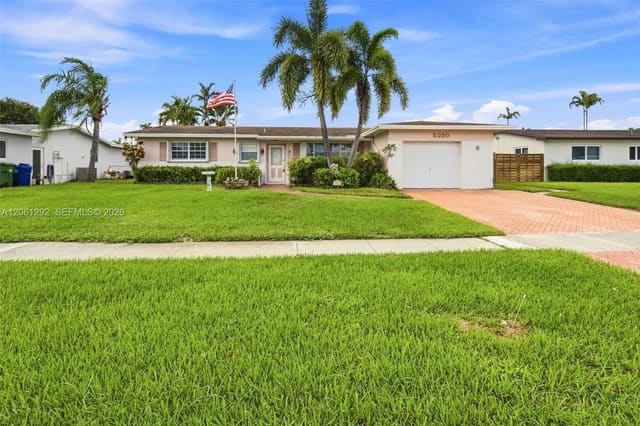 2030 NW 88th Terrace, sold in Pasadena Lakes West, Pembroke Pines, FL