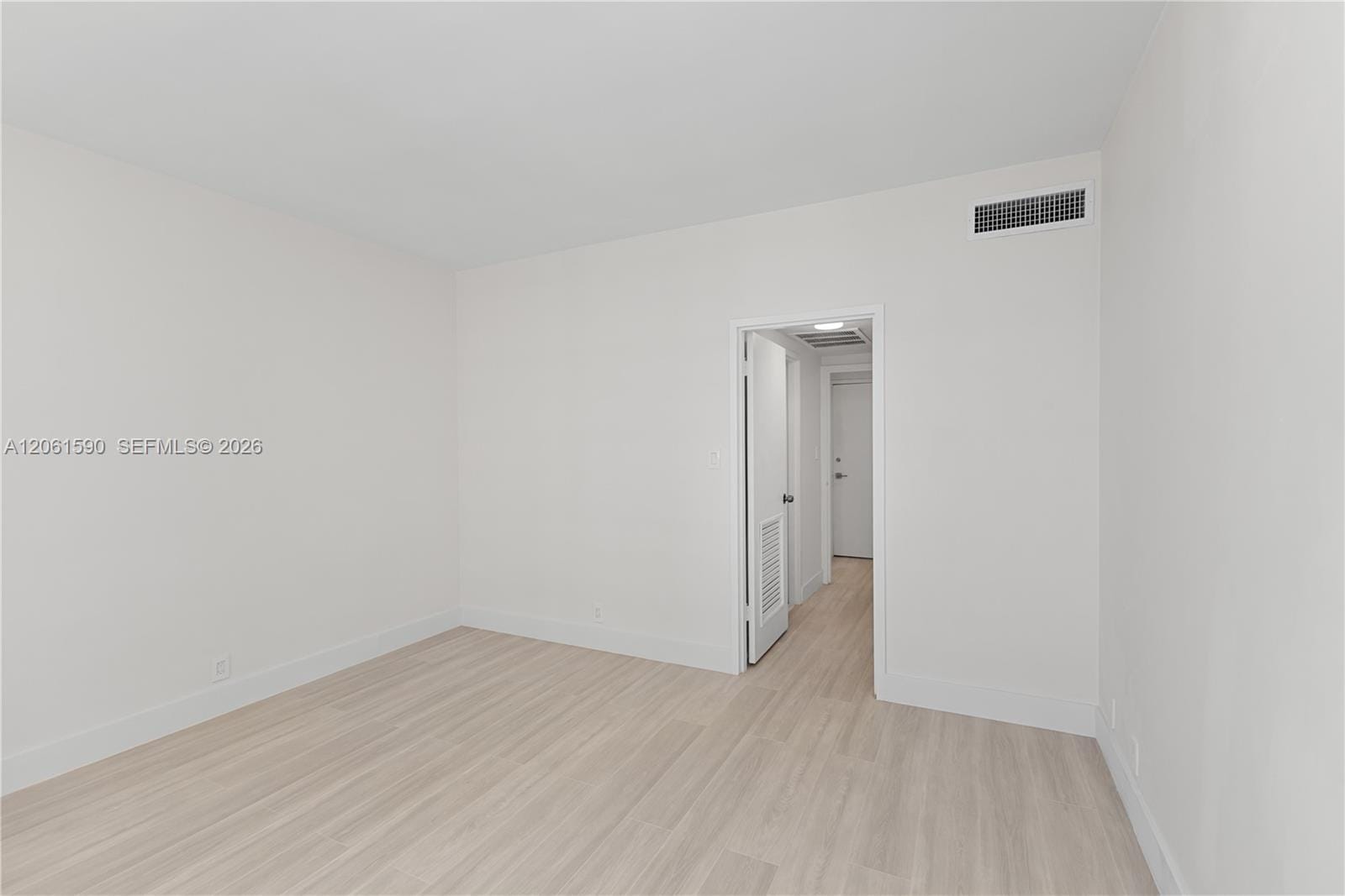 4747 Collins Avenue 709, Miami Beach, FL 33140 photo 11