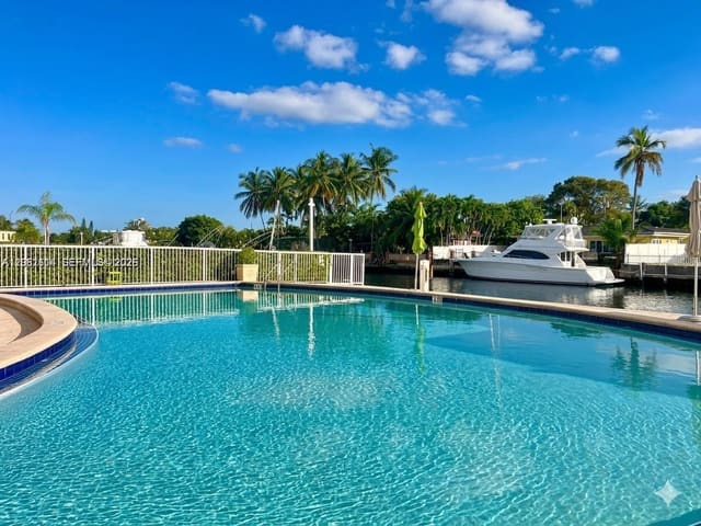 2020 NE 135th Street 710, North Miami, FL 33181