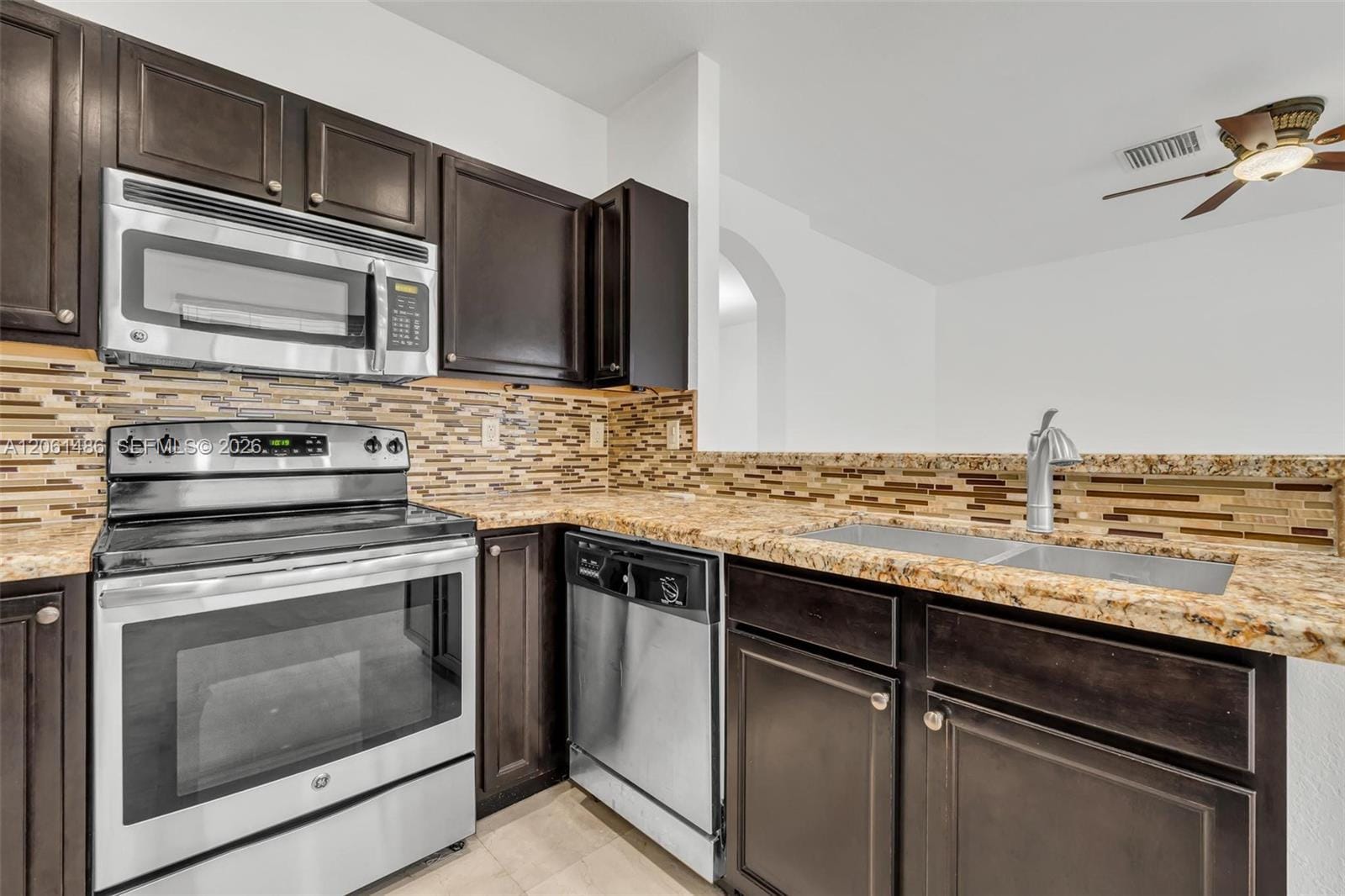 3353 W 90th Street, Hialeah, FL 33018 photo 17