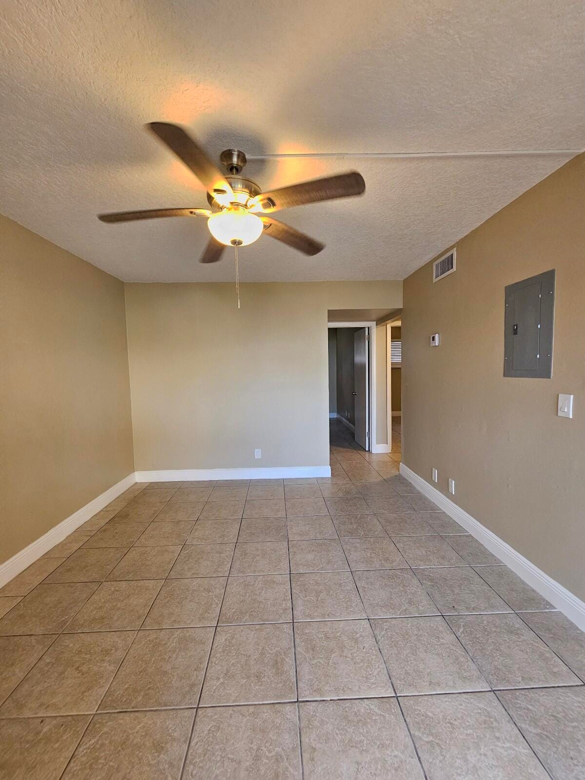 1200 W Blue Heron Boulevard 5, Riviera Beach, FL 33404