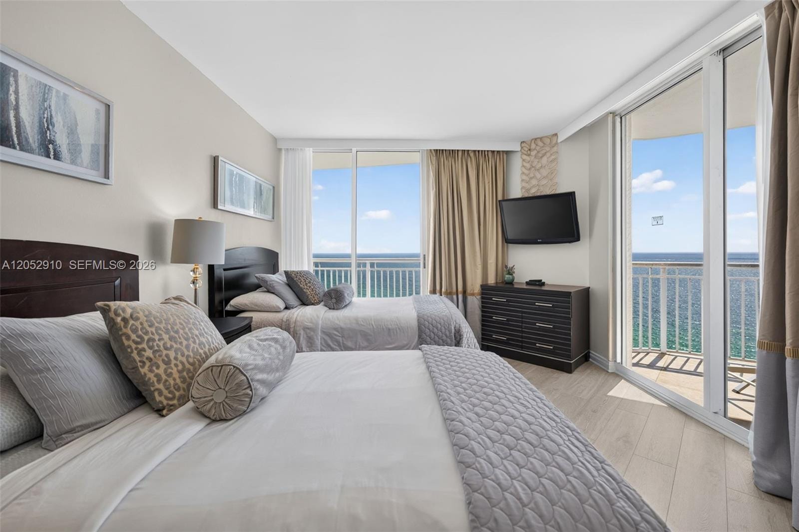 17375 Collins Avenue 2101, Sunny Isles Beach, FL 33160 photo 21