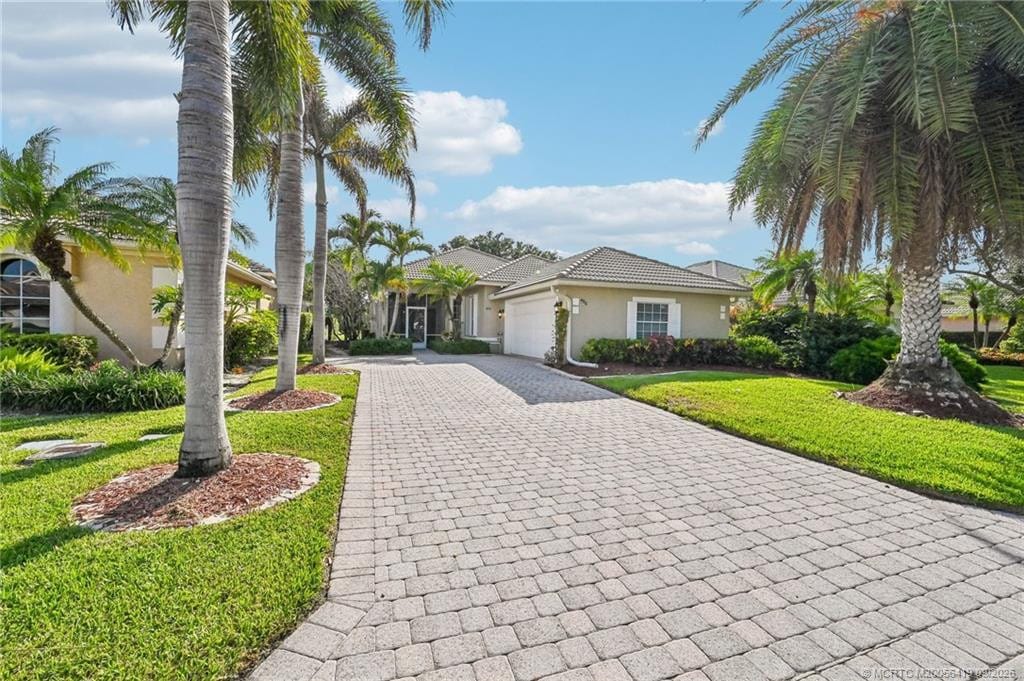4516 NW Wandering Oak Court, Jensen Beach, FL 34957 photo 11