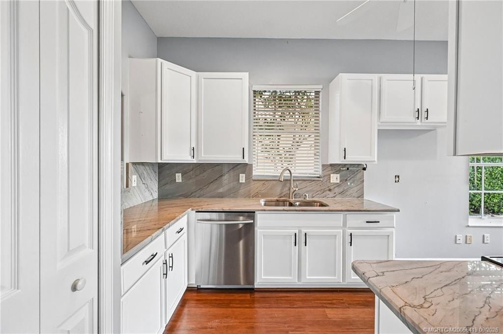 4516 NW Wandering Oak Court, Jensen Beach, FL 34957 photo 17