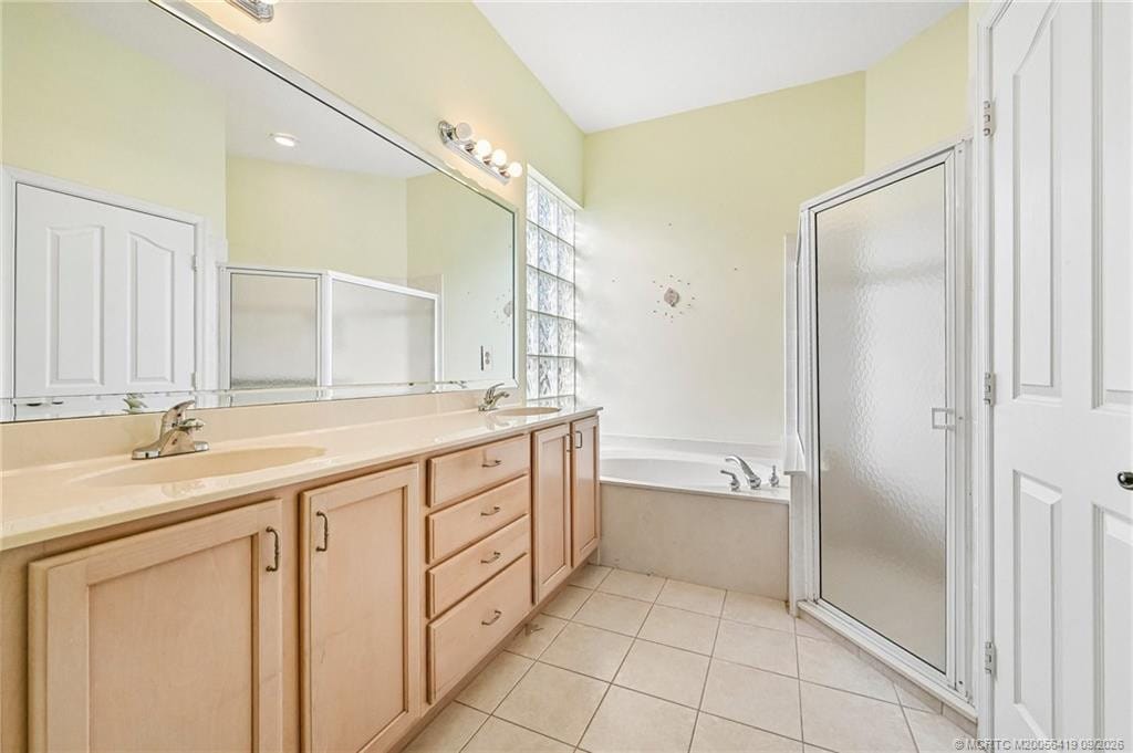 4516 NW Wandering Oak Court, Jensen Beach, FL 34957 photo 28