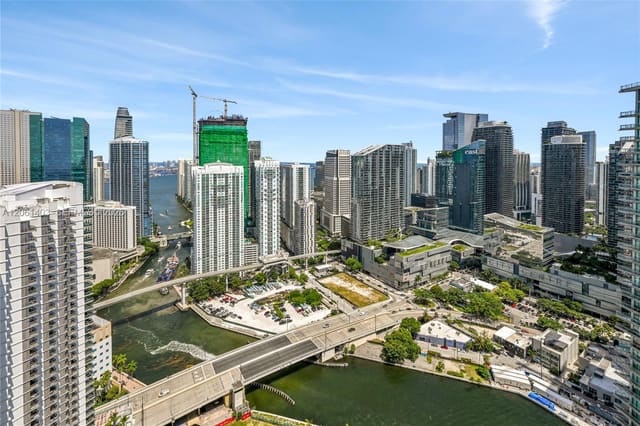 90 SW 3rd Street PH-17, Ivy Condo, Miami, FL