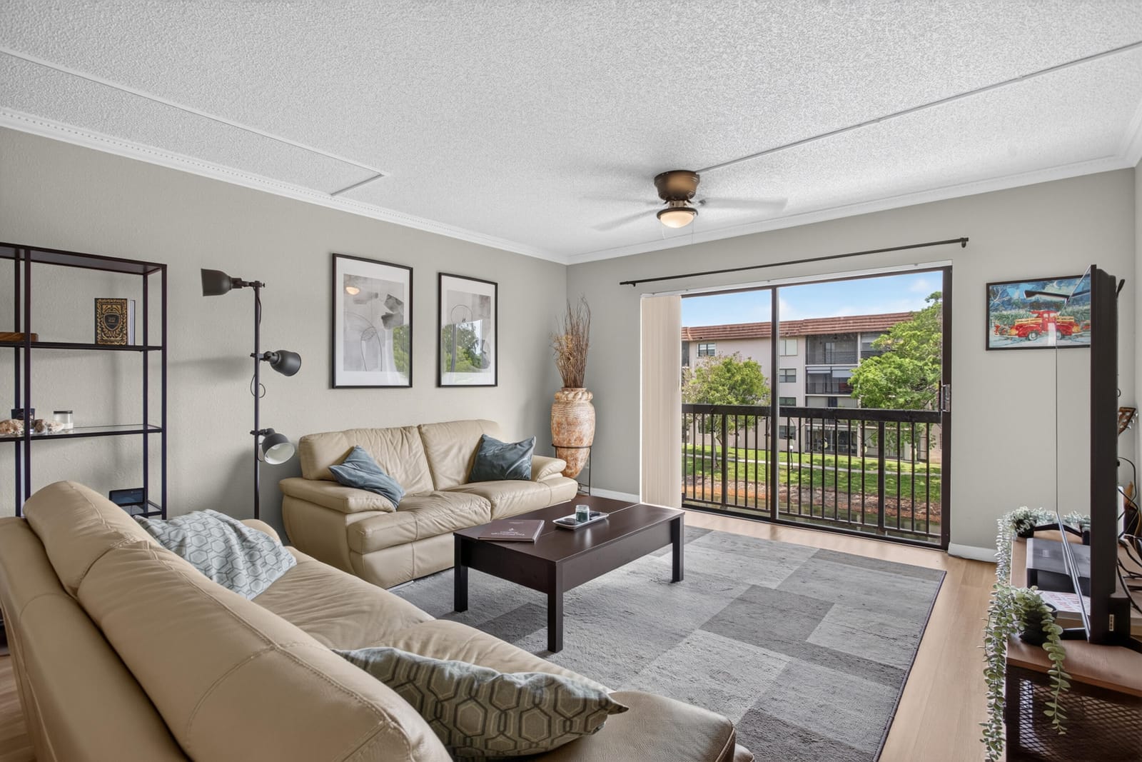 4975 E Sabal Palm Boulevard Apt 309 — photo 12