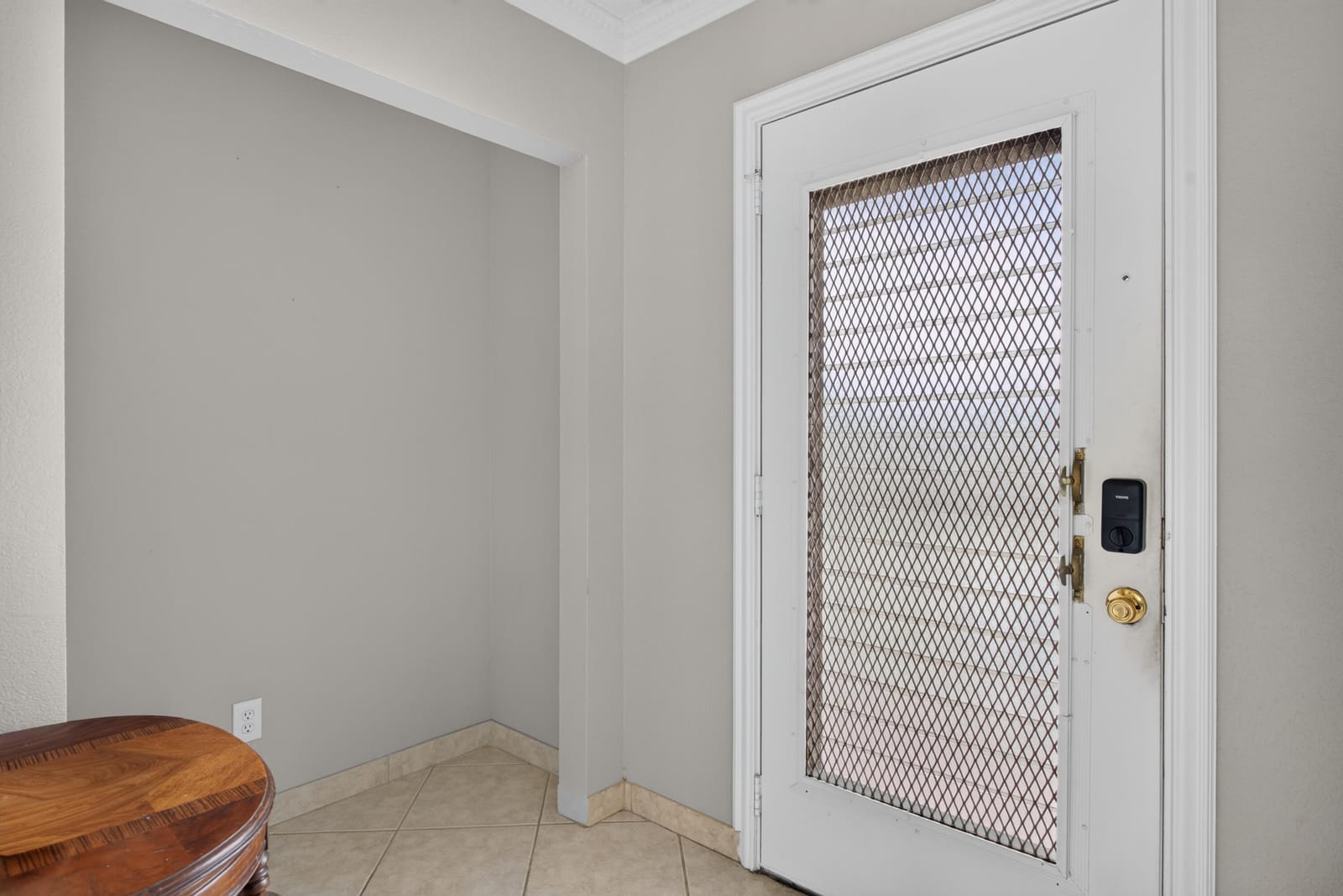 4975 E Sabal Palm Boulevard Apt 309 — photo 3