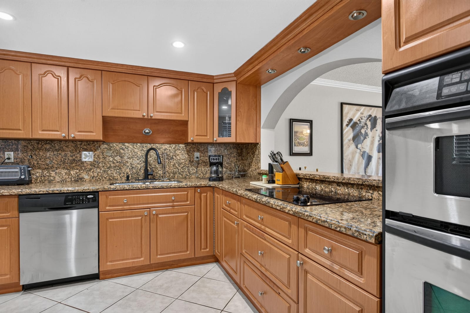 4975 E Sabal Palm Boulevard Apt 309 — photo 5