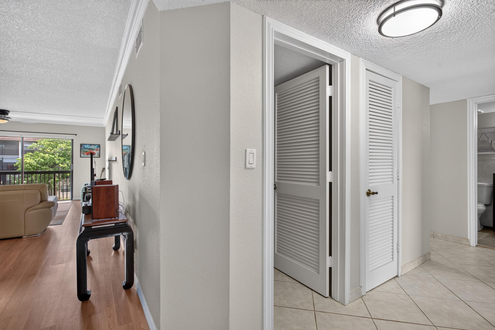 4975 E Sabal Palm Boulevard Apt 309 — photo 10