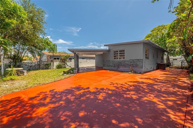 1777 N 17th Court, Barrington Estates, Hollywood, FL