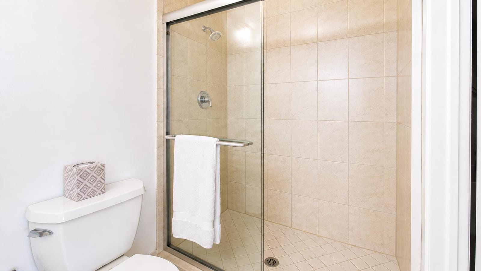 4001 HILLCREST Drive 705, Hollywood, FL 33021 photo 11