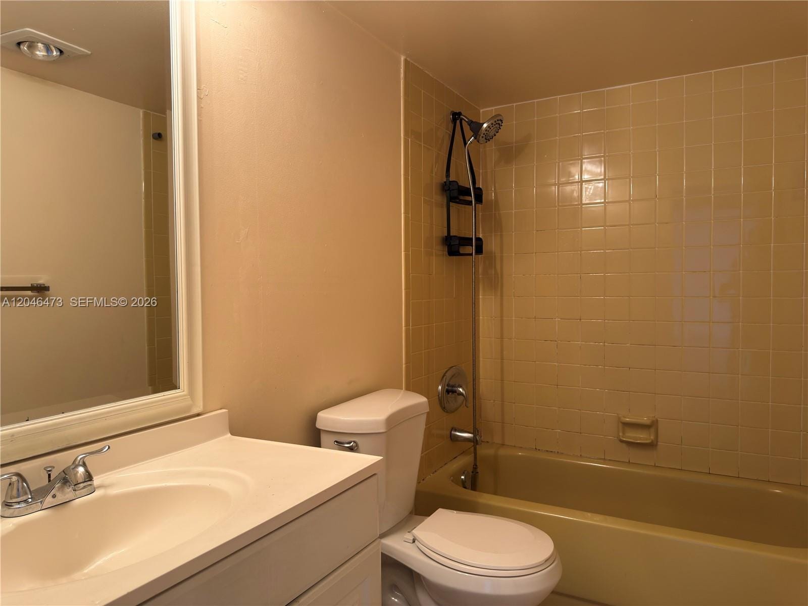 141 SE 3rd Avenue 106 — photo 7