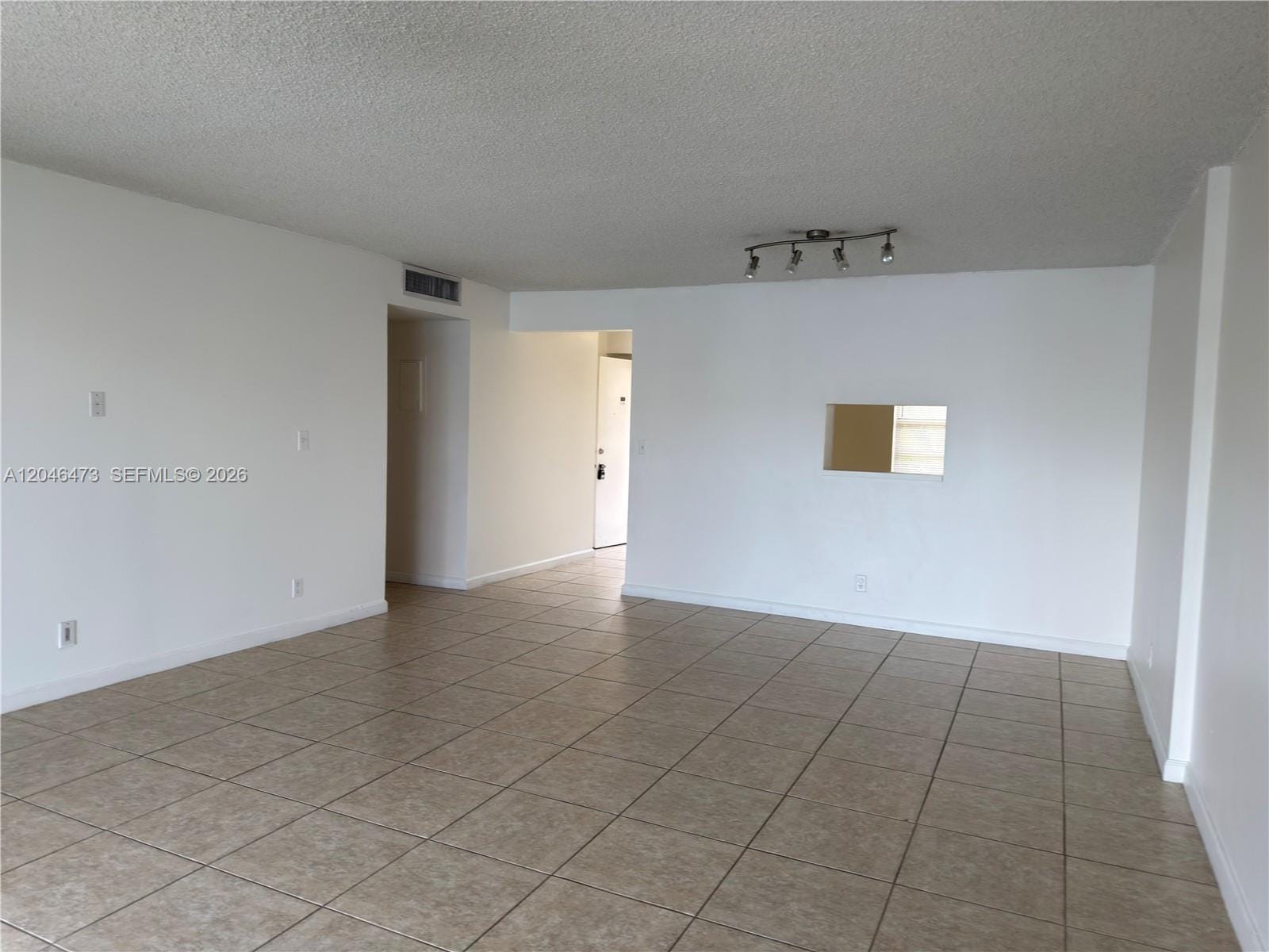 141 SE 3rd Avenue 106 — photo 10