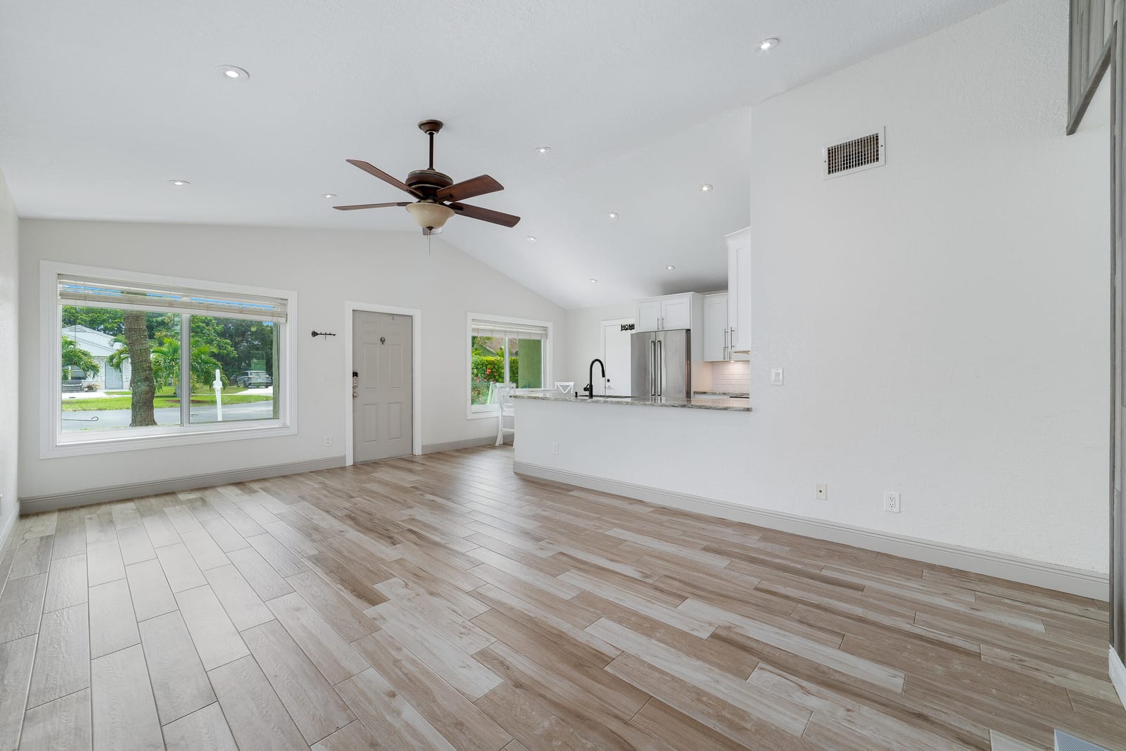 7 Cardiff Way, Boynton Beach, FL 33426 photo 8