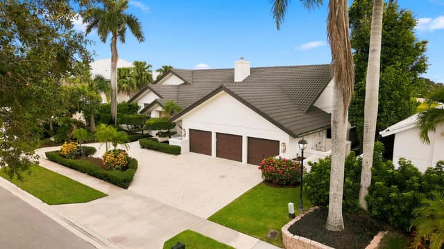 7082 Siena Court, sold in Encantada, Boca Raton, FL