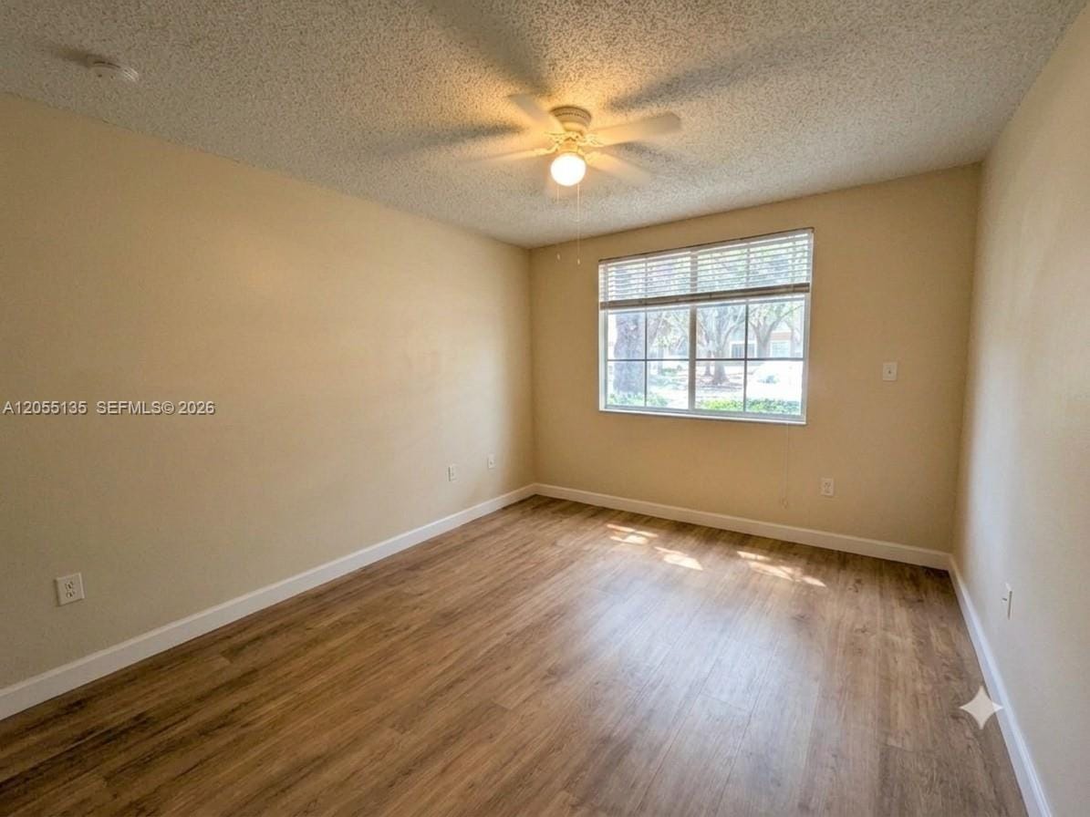 8060 N Nob Hill Road 101 — photo 8