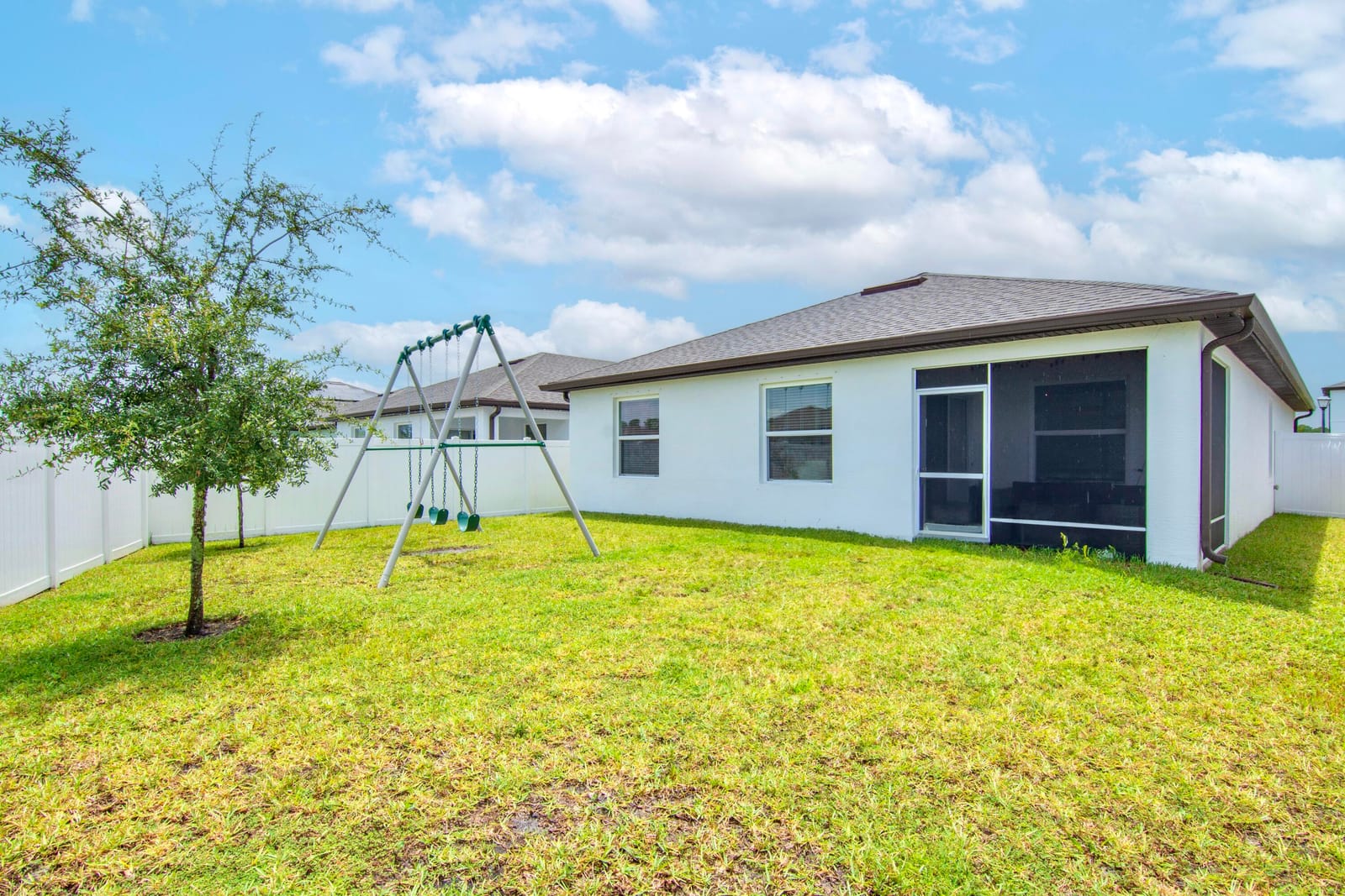 5162 Armina Place — photo 4