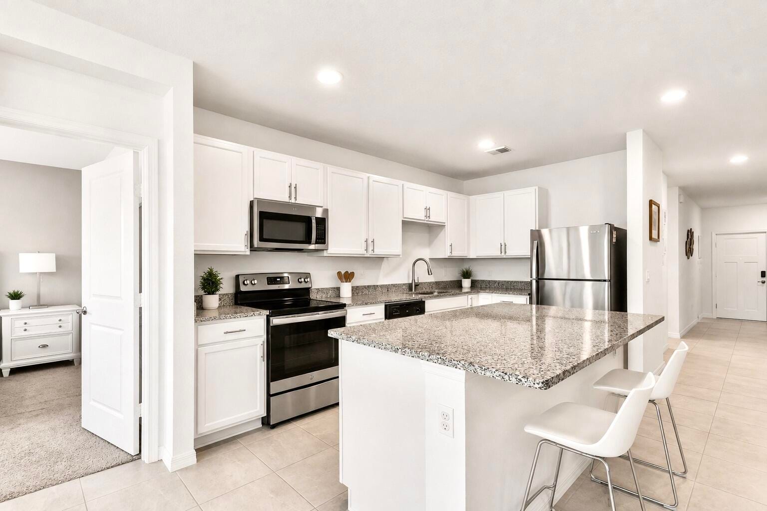 5162 Armina Place — photo 9