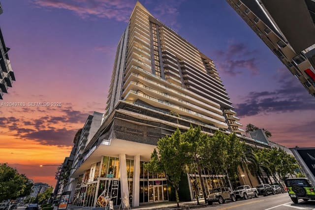 1010 SW 2nd Avenue 2201, Brickell Ten, Miami, FL