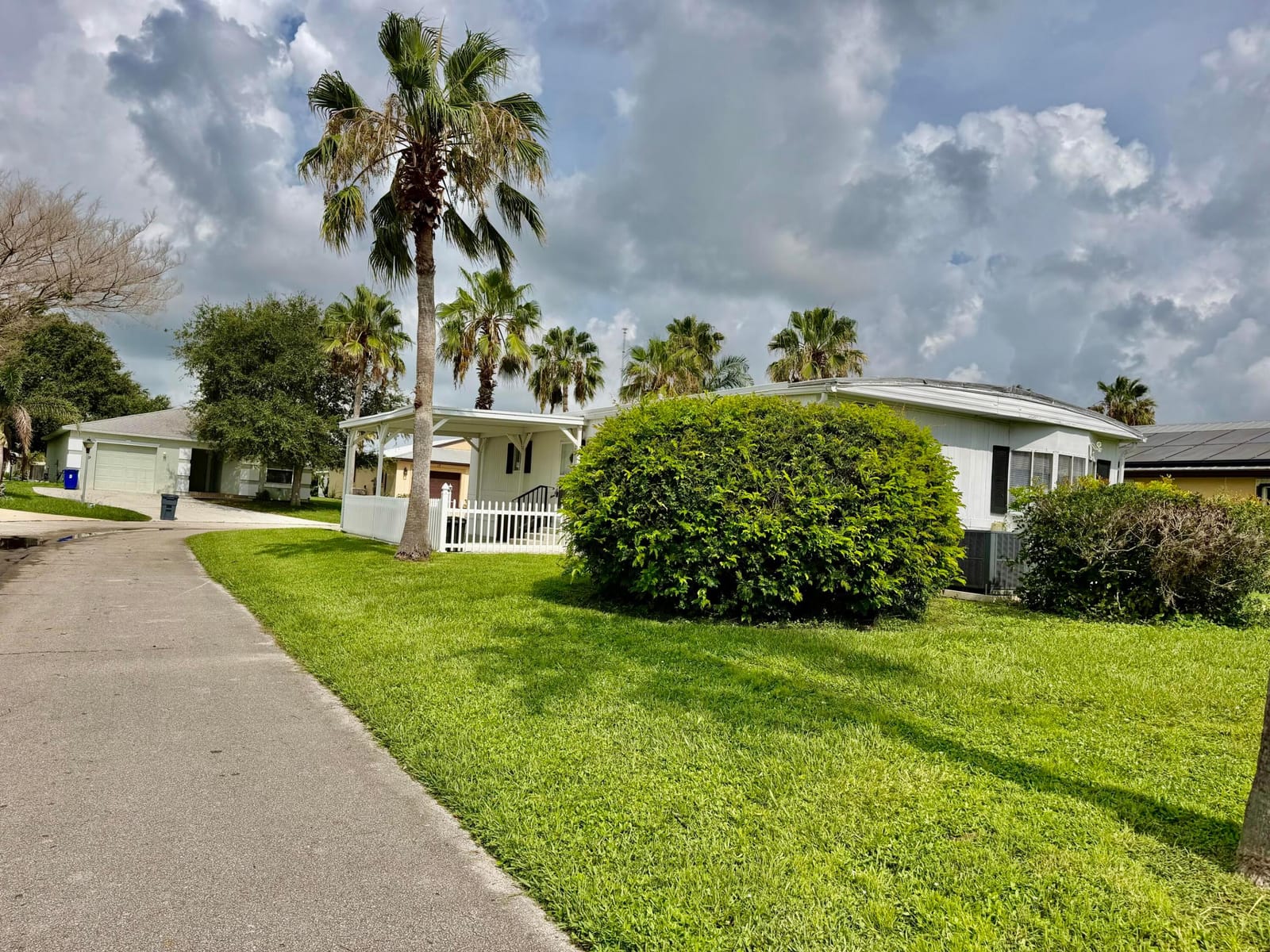 16 Grande Vista Way, Port St. Lucie, FL 34952