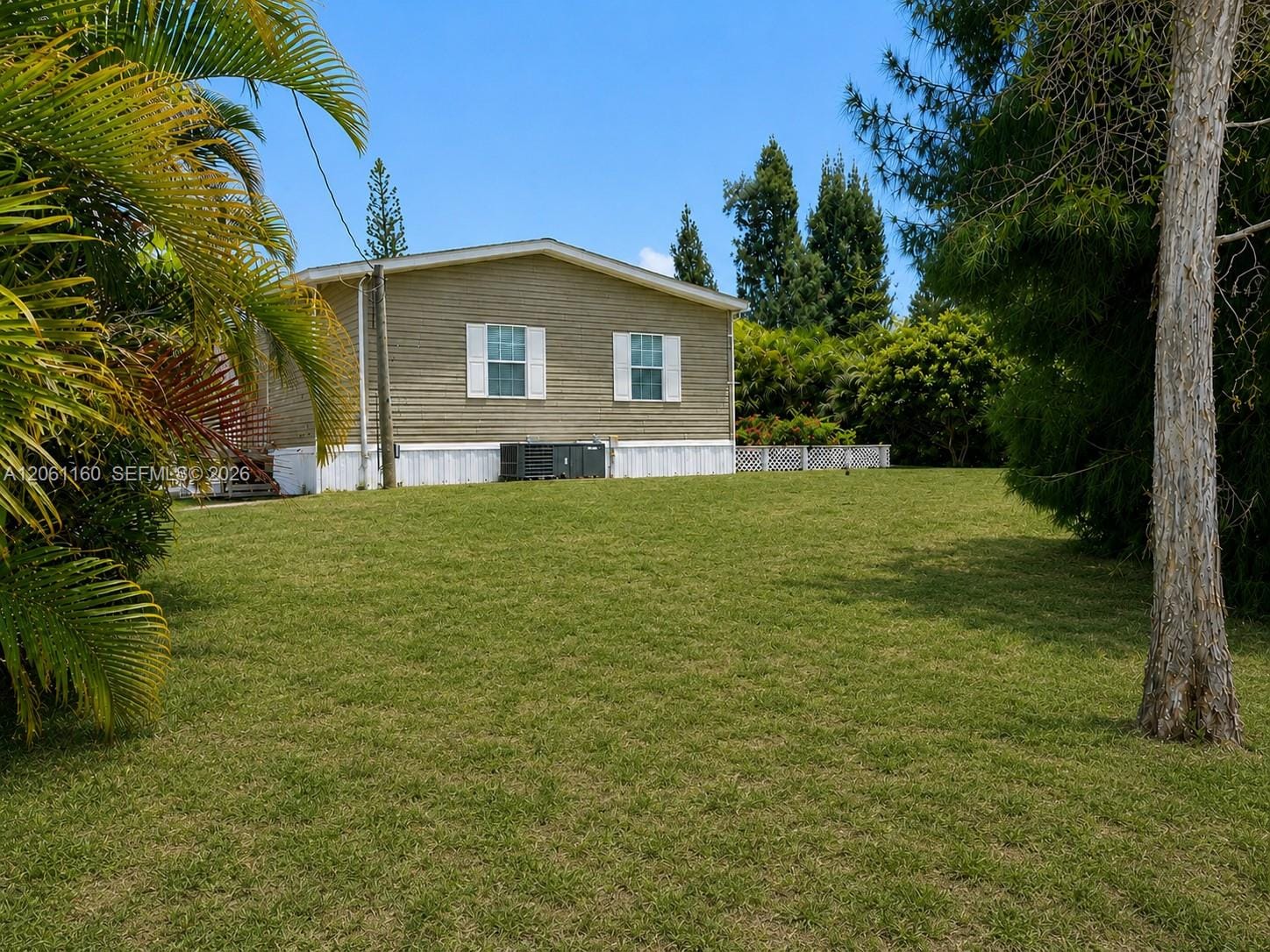 20472 Luettich Lane, FL 33928 photo 12