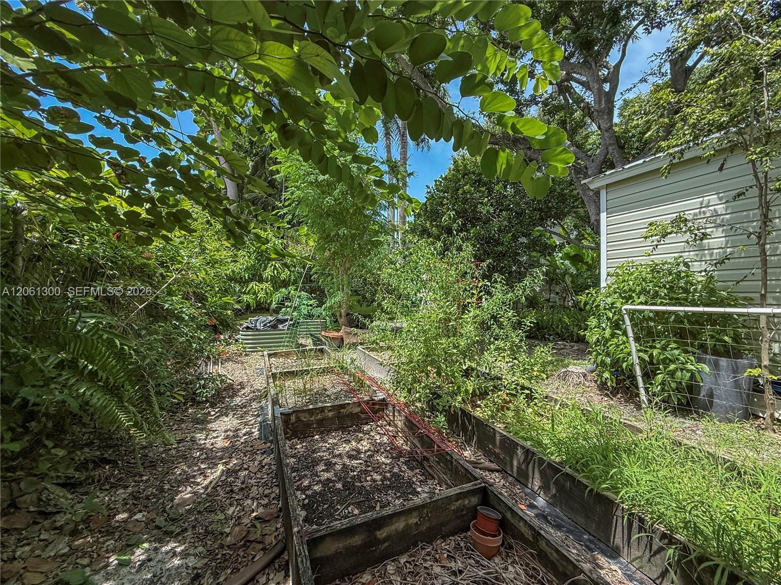 4152 Battersea Road — photo 7