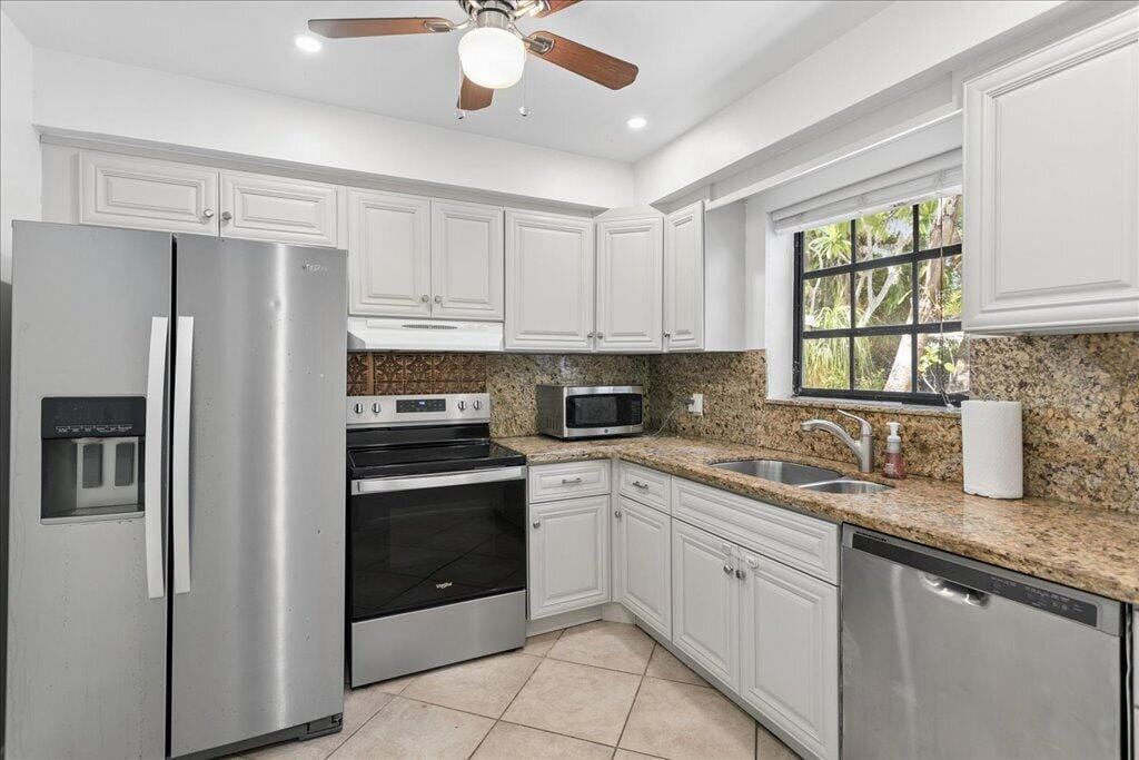 738 NE 16TH Avenue, Fort Lauderdale, FL 33304 photo 16