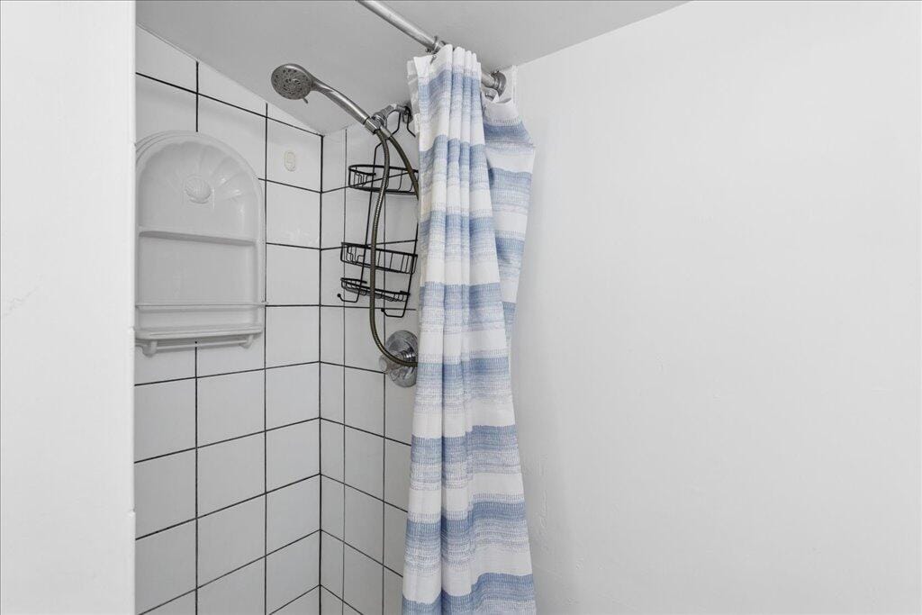 738 NE 16TH Avenue, Fort Lauderdale, FL 33304 photo 21