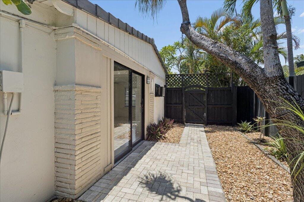 738 NE 16TH Avenue, Fort Lauderdale, FL 33304 photo 7