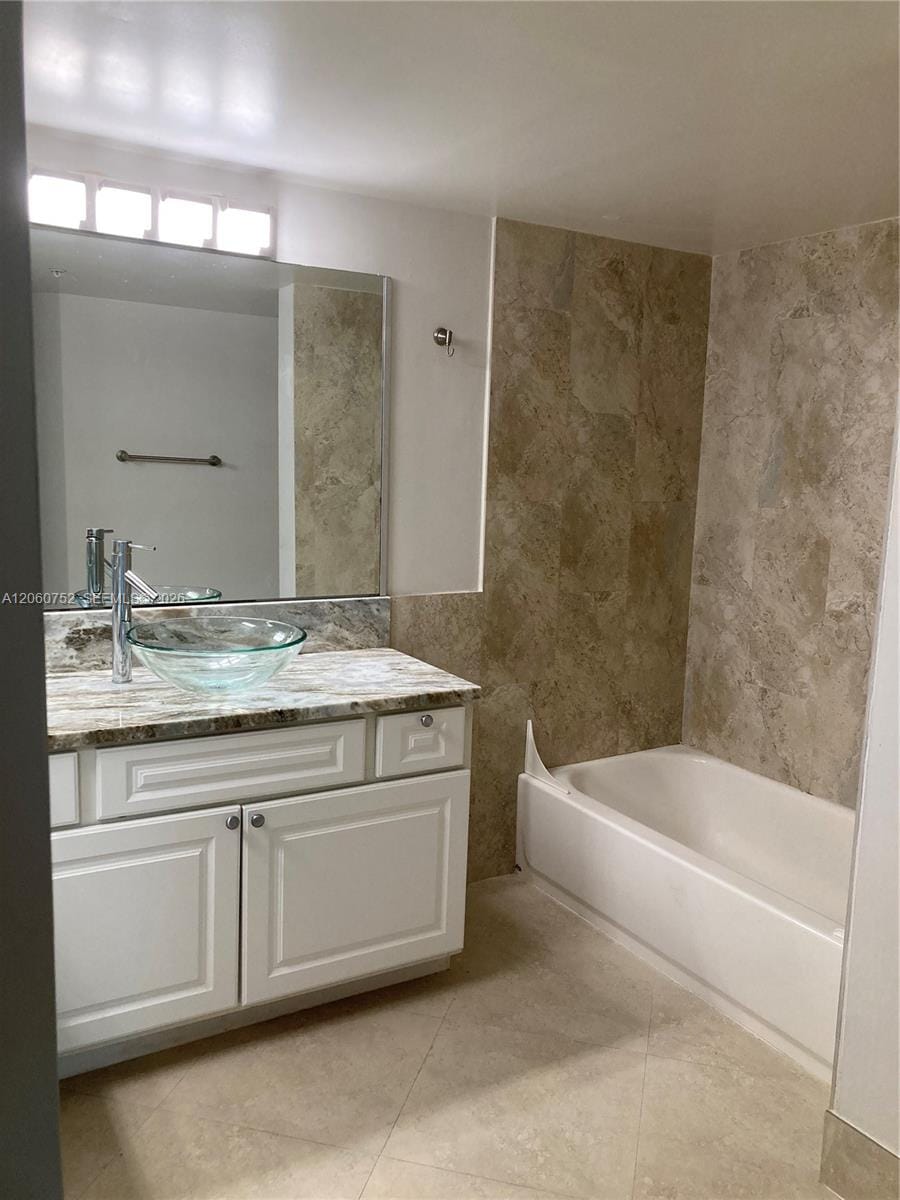 800 Scotia Drive 103 — photo 9