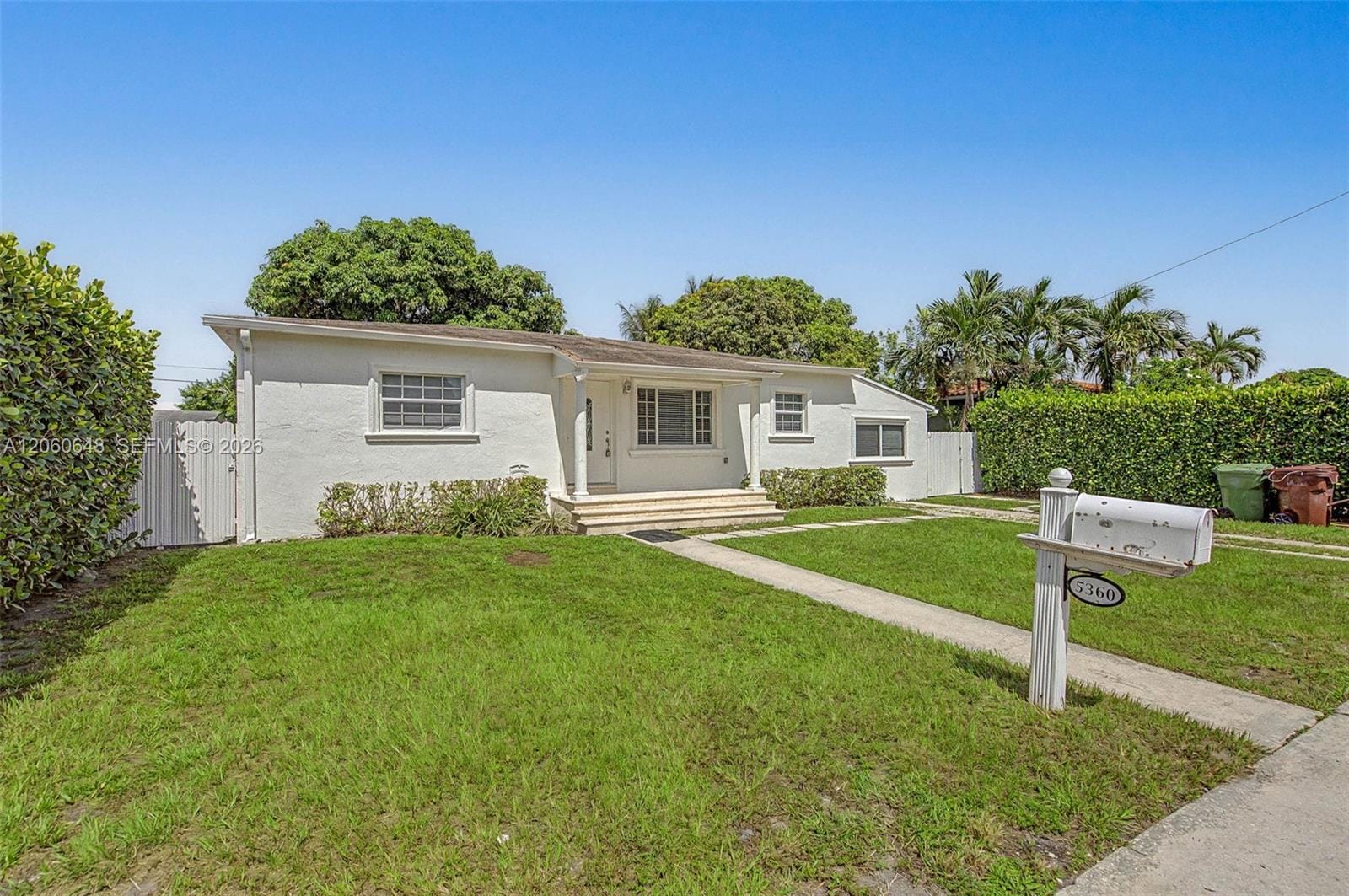 5360 W 2nd Avenue, Hialeah, FL 33012