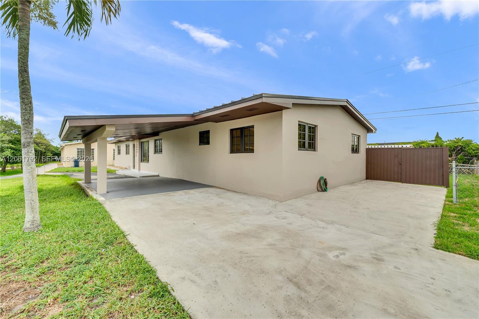 2000 SW 84th Avenue — photo 4