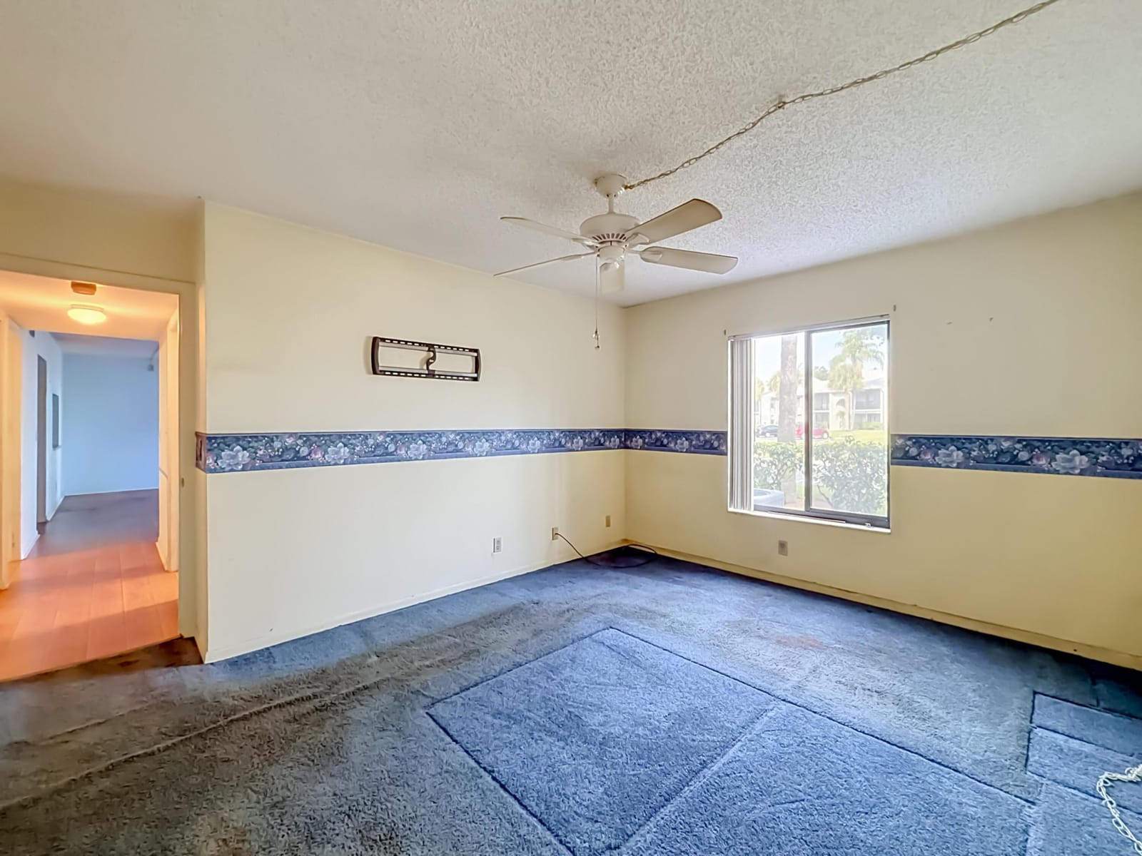 1104 GREEN PINE E1, West Palm Beach, FL 33409 photo 20